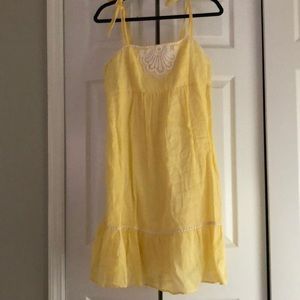 lilly pulitzer yellow sundress with white detail